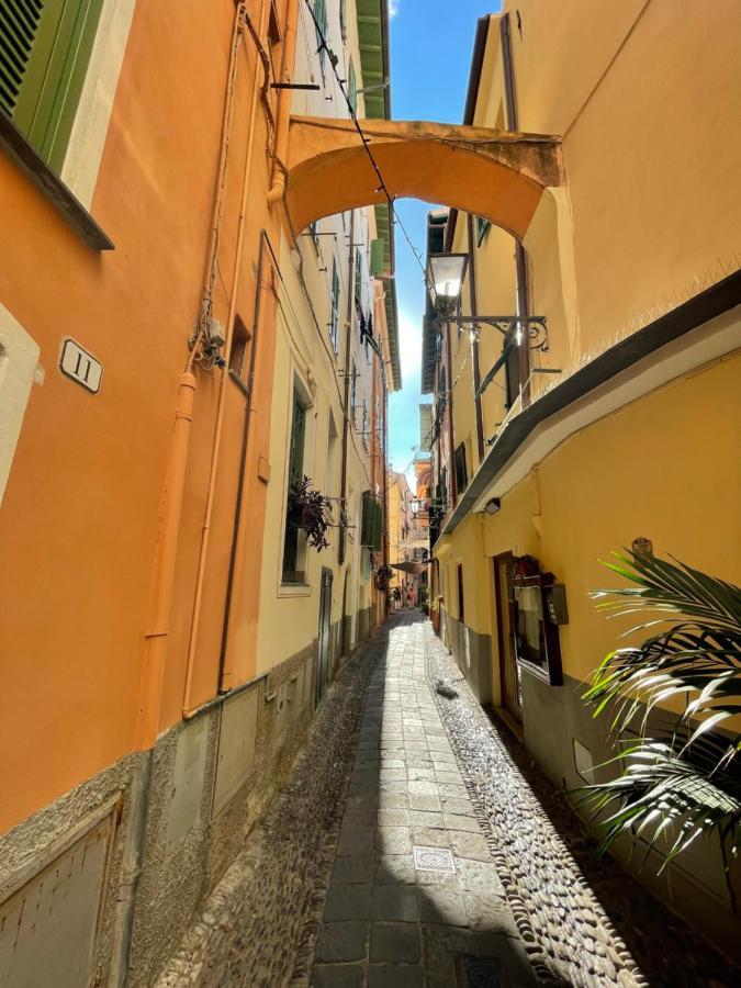 Vialunga Apartment In The Old Town Bordighera Εξωτερικό φωτογραφία