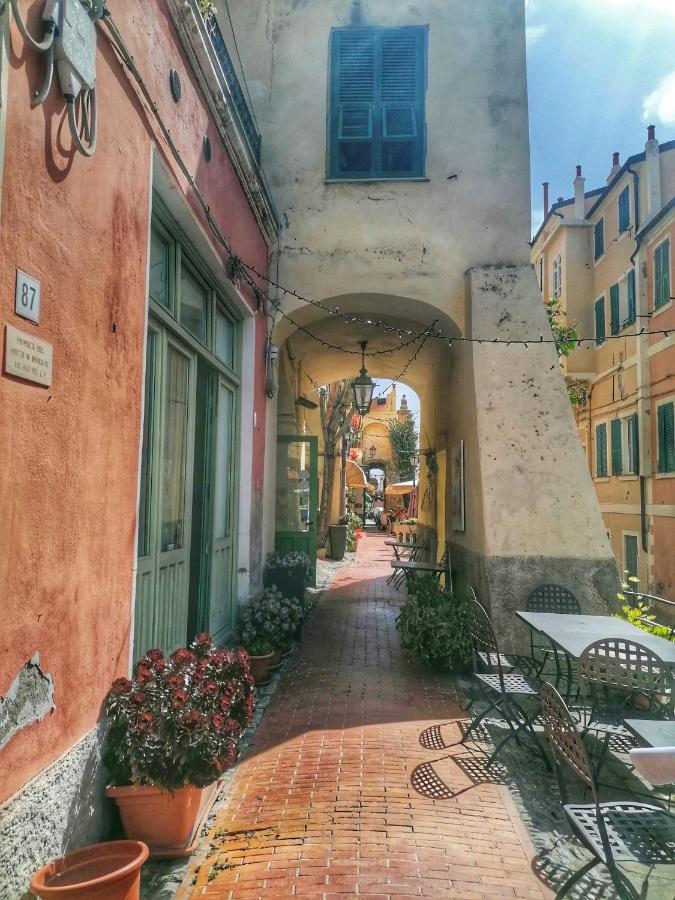 Vialunga Apartment In The Old Town Bordighera Εξωτερικό φωτογραφία